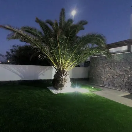 Casa Joy Playa Blanca