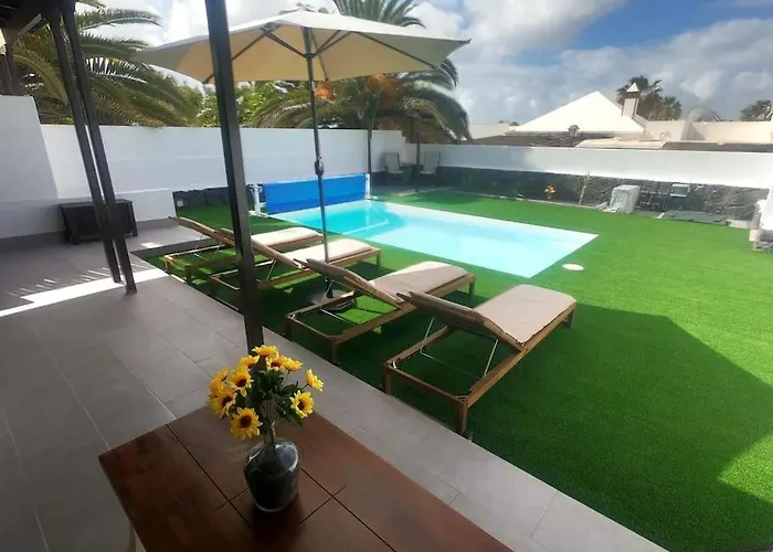 Casa Joy Playa Blanca